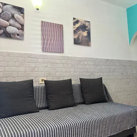 Estudio Zapbox Apartman